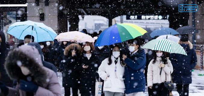 10 Negara Musim Dingin Terpopuler untuk Liburan Natal & Tahun Baru