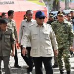 Prabowo Kerahkan Semua Kekuatan TNI-Polri Bantu Korban Bencana Sumatera