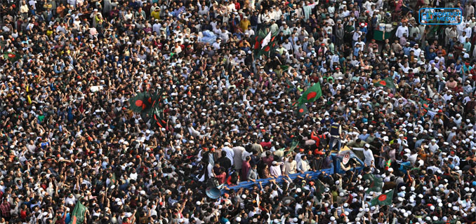 Ribuan Antar Jenazah Aktivis Sharif Osman Hadi di Dhaka